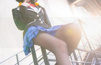 青青子Js穿上水手服，美图效果让人忍不住想多看几眼！