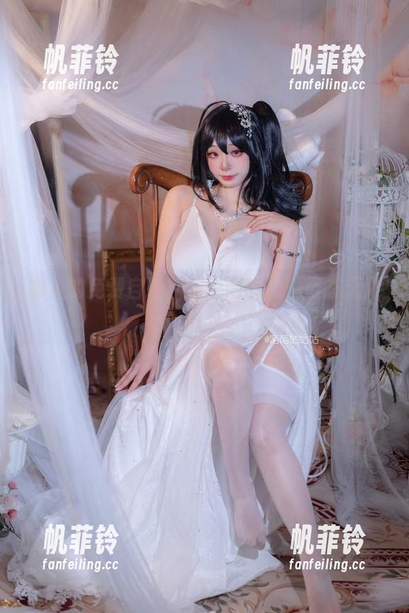 撩人的免费自拍，韶陌陌的女神姿态无限！