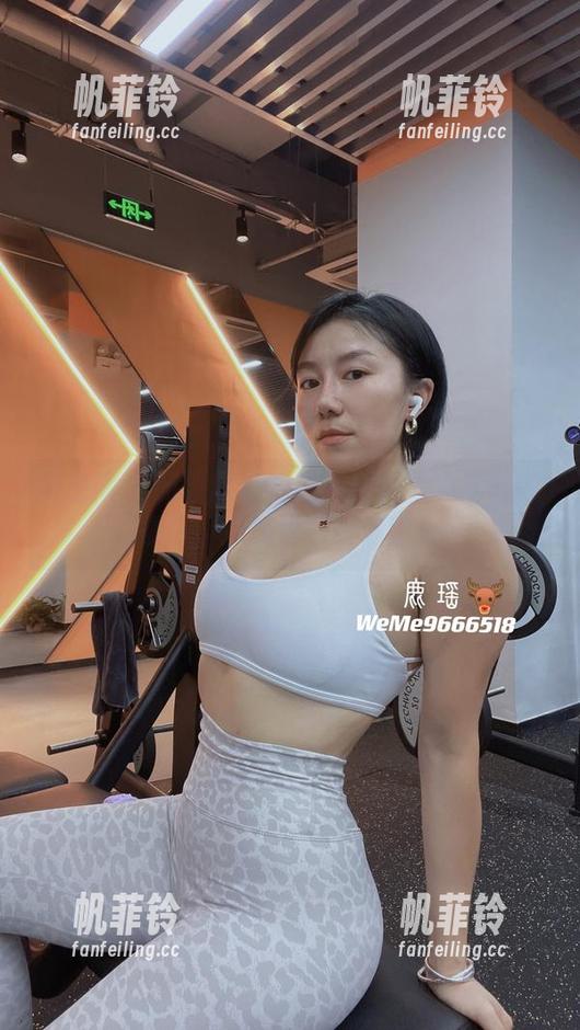鹿瑶 微密圈 - 如果鹿瑶的原图都是修女考验的剧照,那我也想报名了!